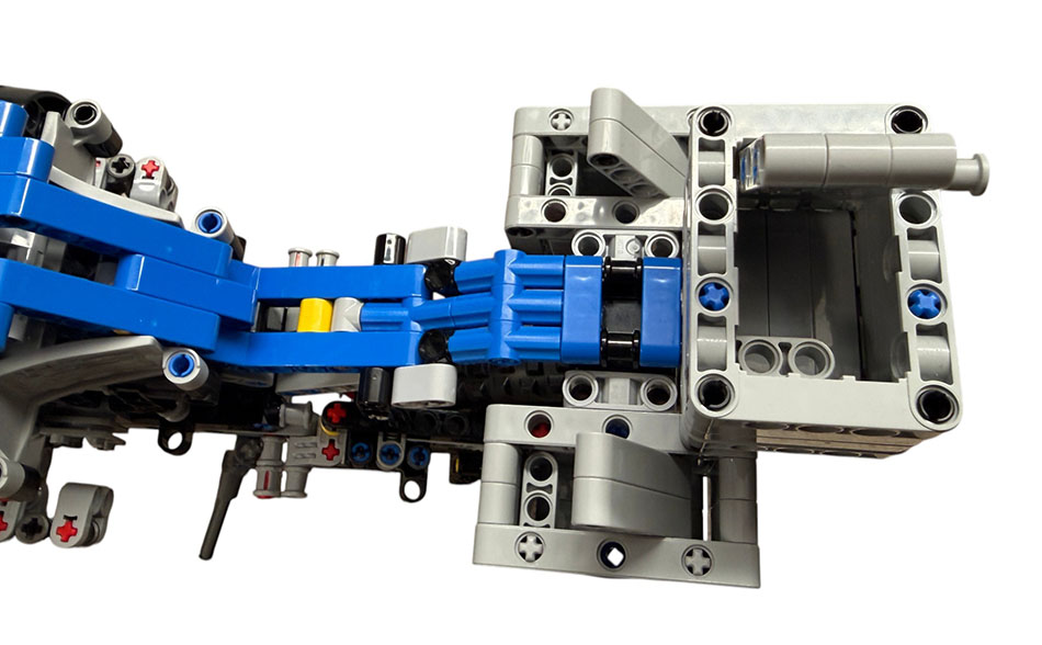 LEGO Technic 42063 BMW R 1200 GS Adventure – geprüftes gebrauchtes Set – Bild 7