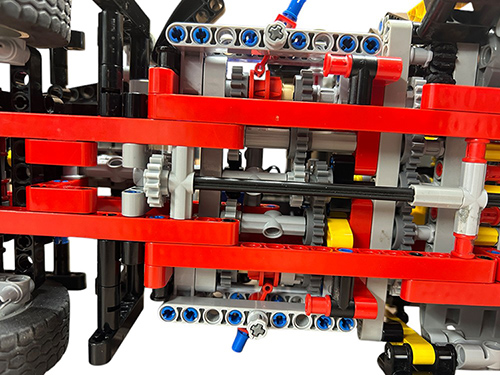 LEGO Technic 9397 Holztransporter – Bild 4