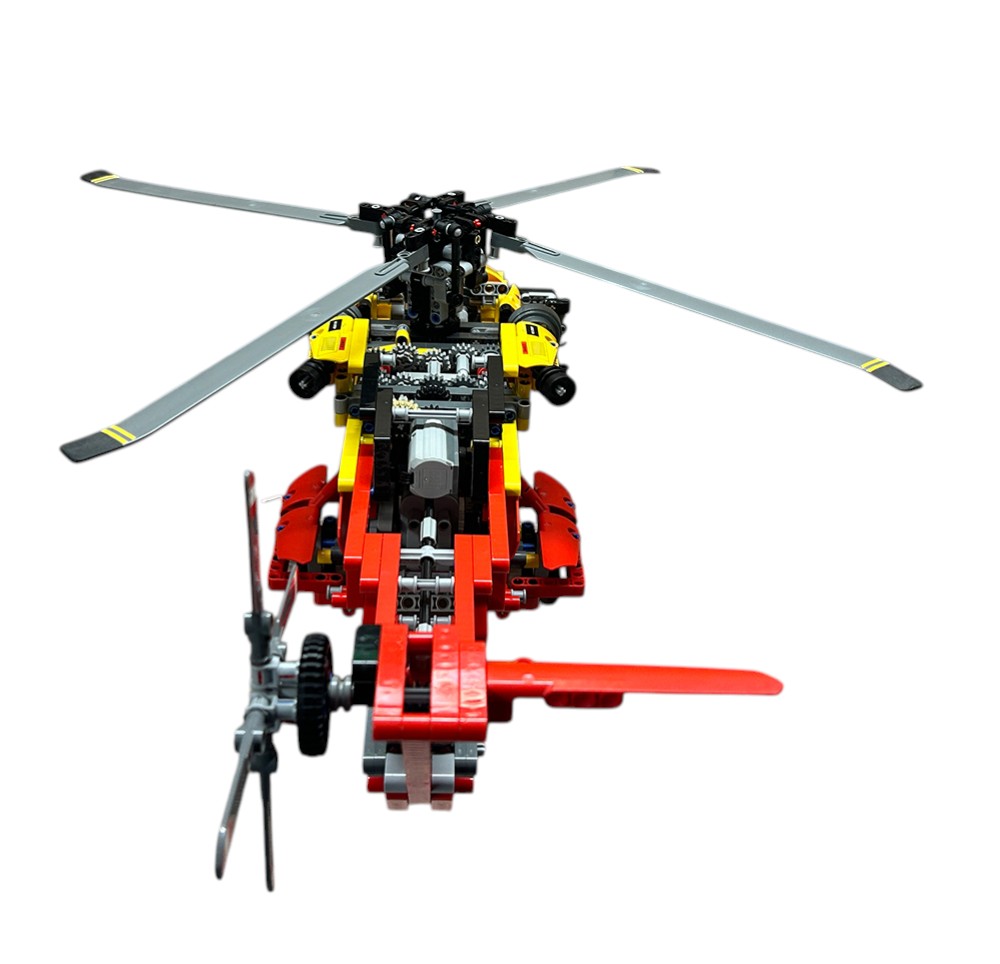 LEGO Technic Hubschrauber 42092 – Bild 2