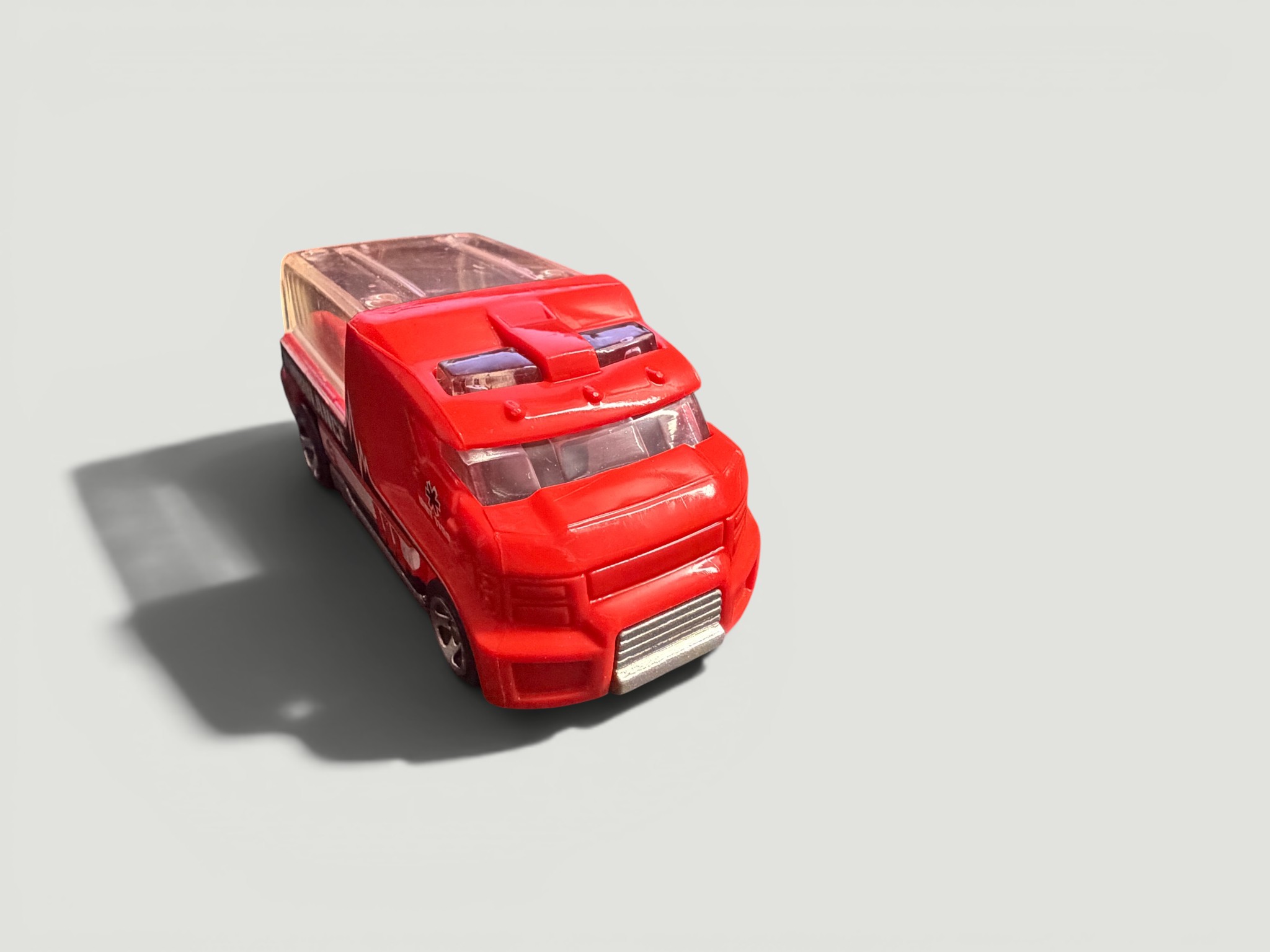 🚑 Hot Wheels Ambulance – Futuristisches Rettungsfahrzeug 🚑 – Bild 3