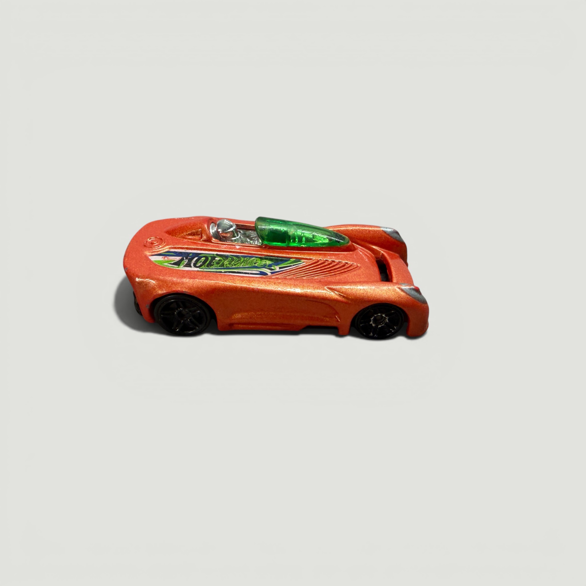 🚀 Hot Wheels Futuristic Speedster – Concept Racing Car 🚀